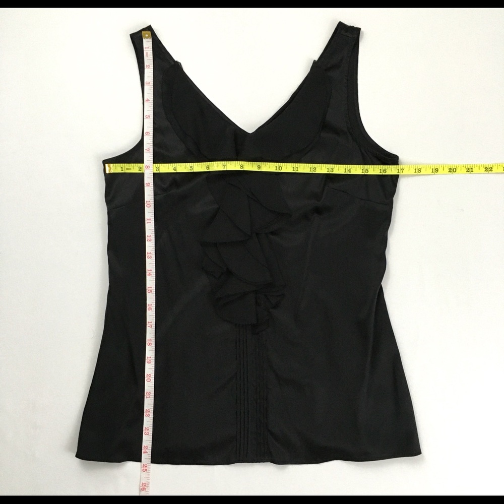 WHBM Ruffled Front Top - Picture 3 of 4